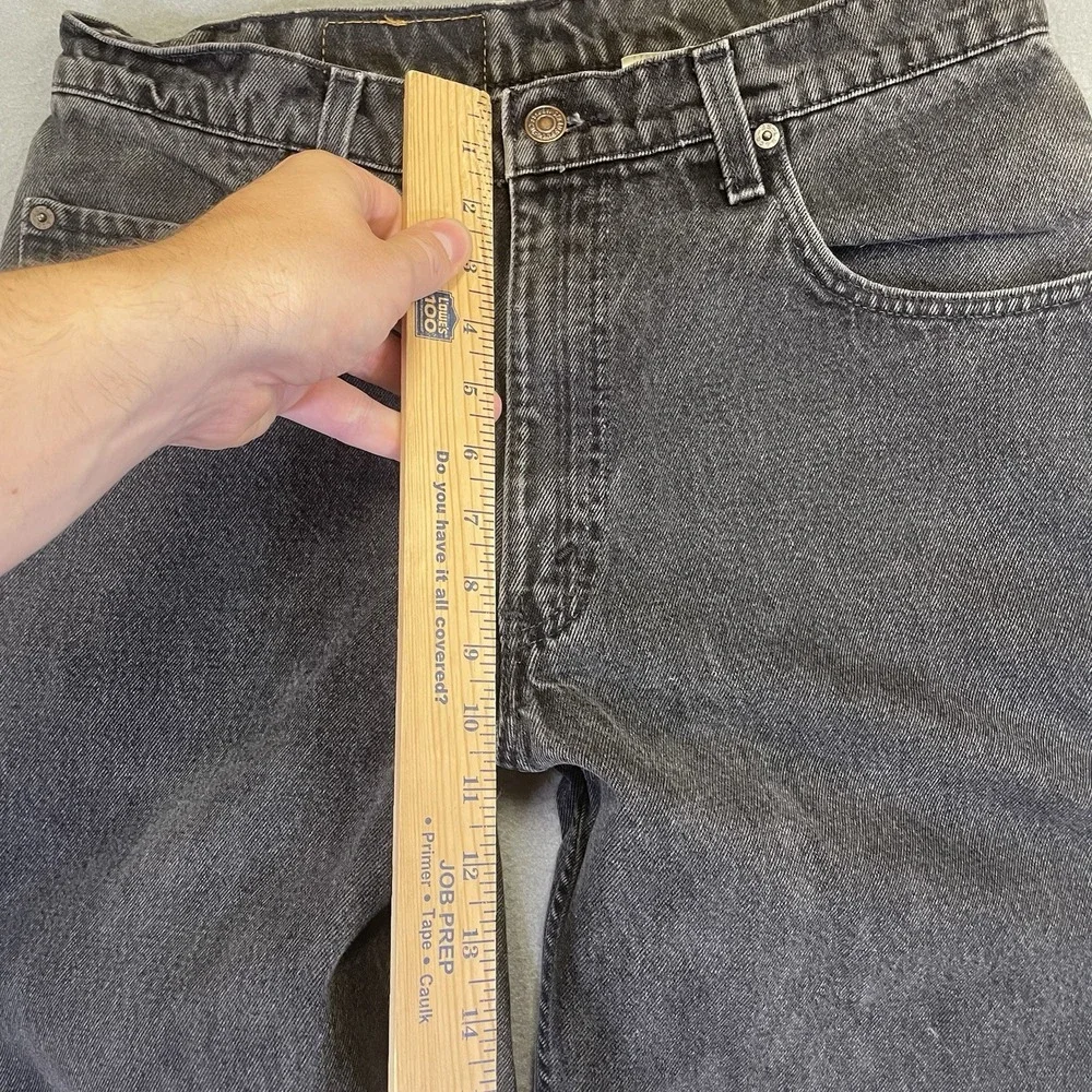 Vintage Levi’s 560-0260 Men’s W34 L34 Black Loose Fit Tapered Jeans USA